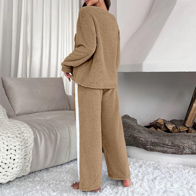 Amara Fleece Lounge Set