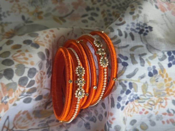 সুতার এবং কুন্দন   সংমিশ্রণে ভাইরাল হ্যান্ডমেট চুরি